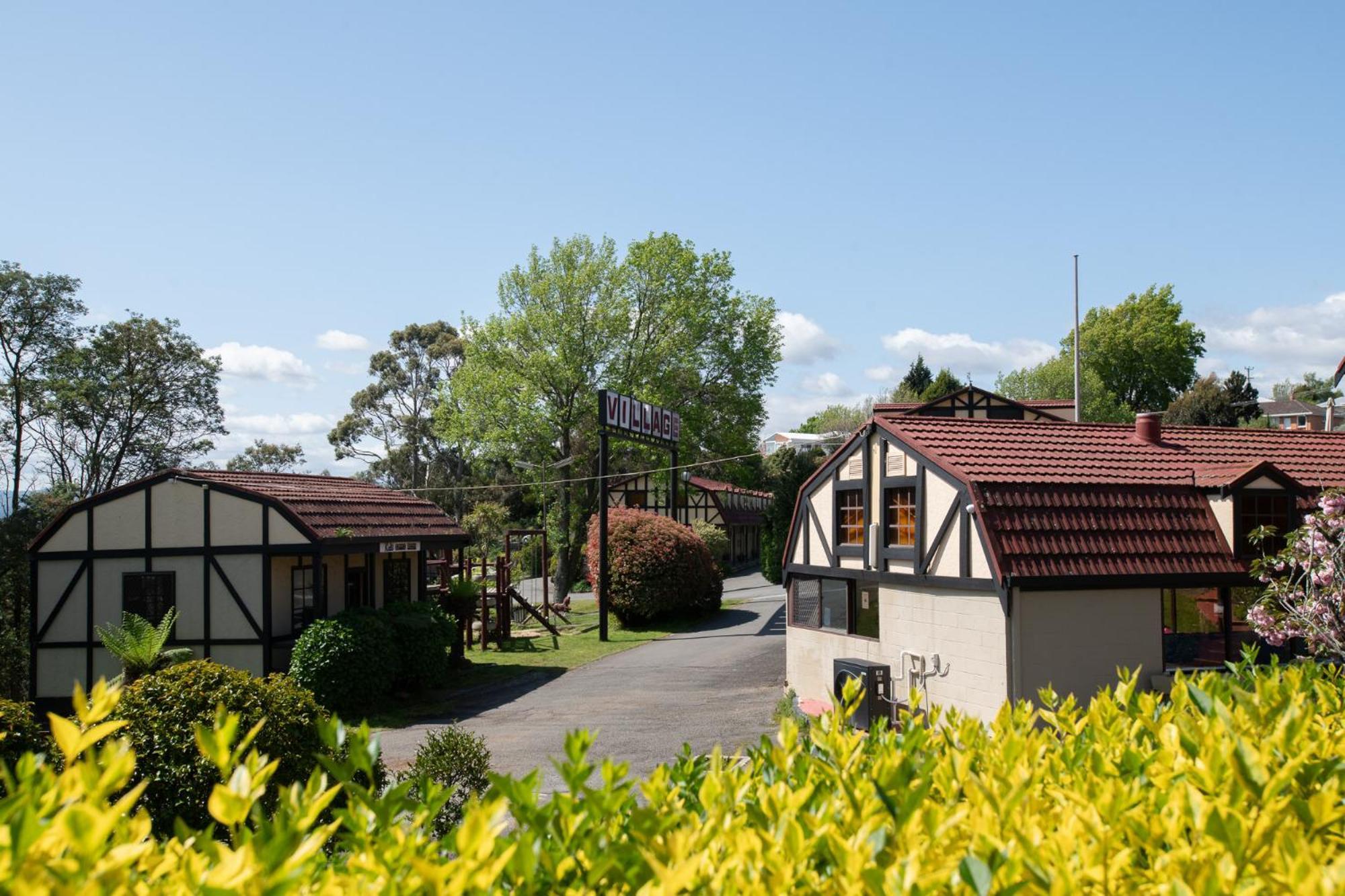 Village Family Motor Inn Launceston Exterior photo