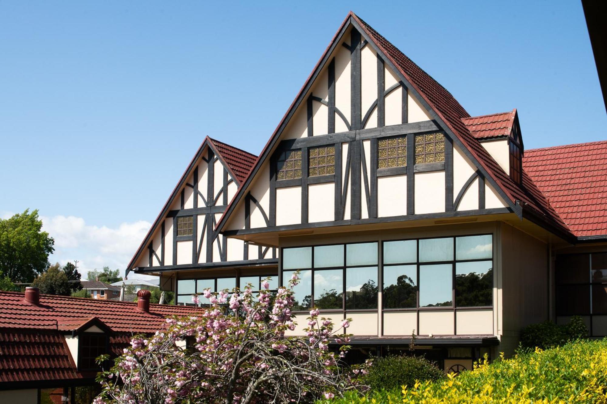 Village Family Motor Inn Launceston Exterior photo