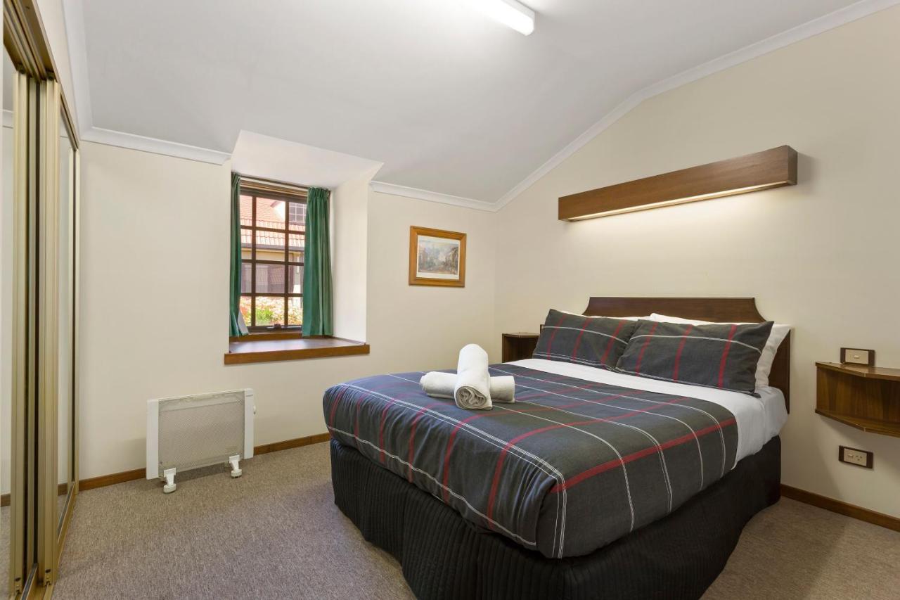 Village Family Motor Inn Launceston Exterior photo